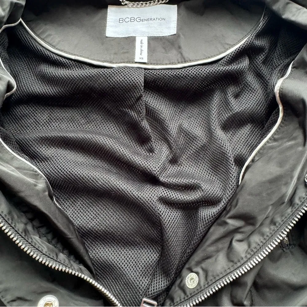 BCBGeneration Black Nylon Zipper Detail Moto Jacket Biker Streetwear Motorcycle - Image 8