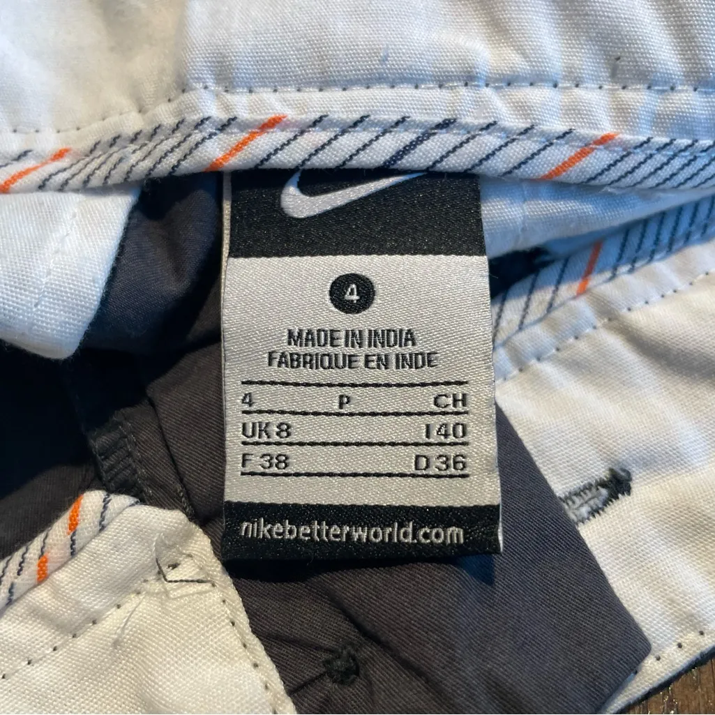 Nike Cotton Shorts - size 4 - Image 4