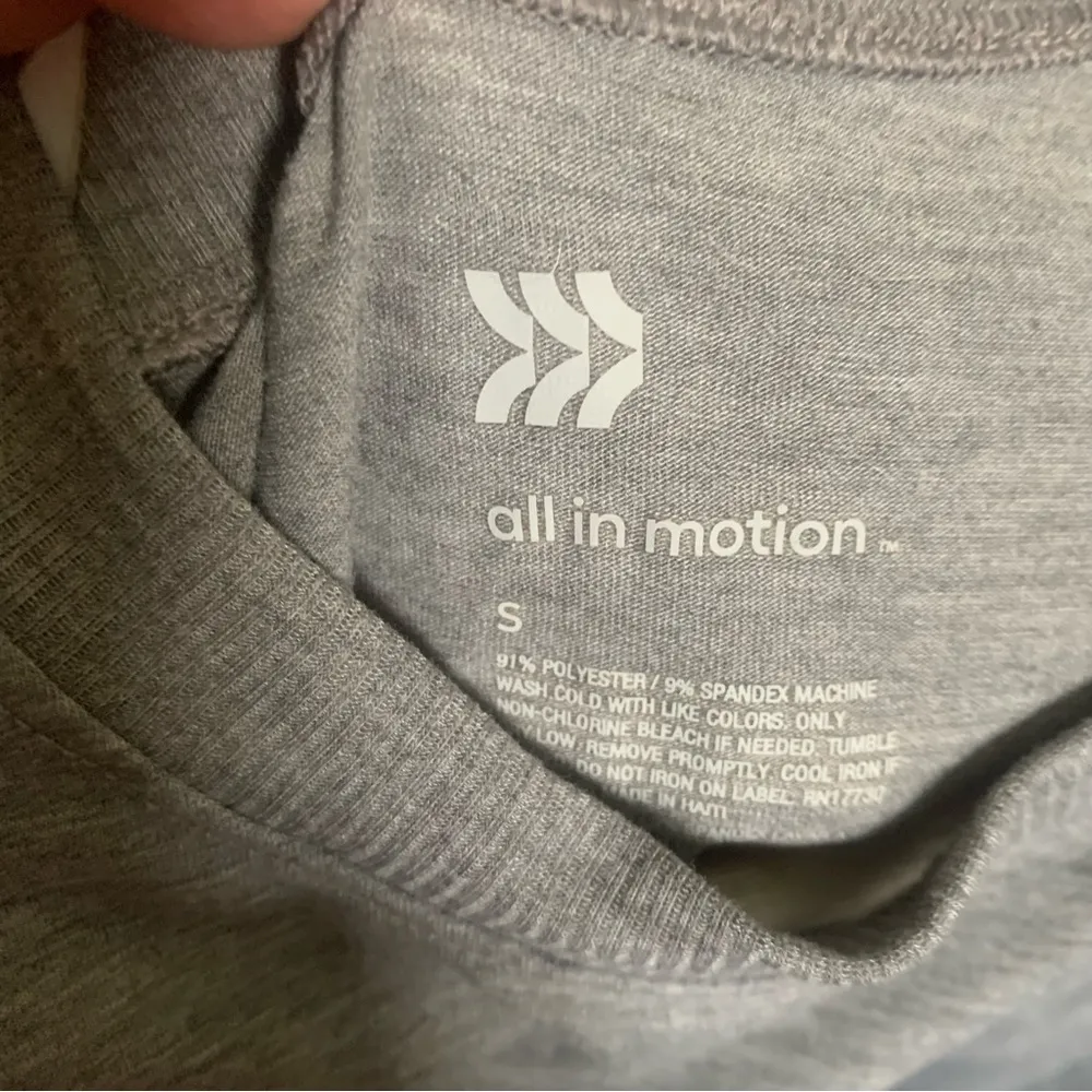 All in Motion Gray Ruched Muscle Tank Top S - Image 3