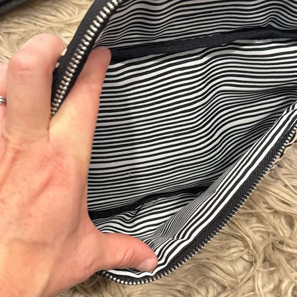 Brighton animal print fanny pack - Image 2