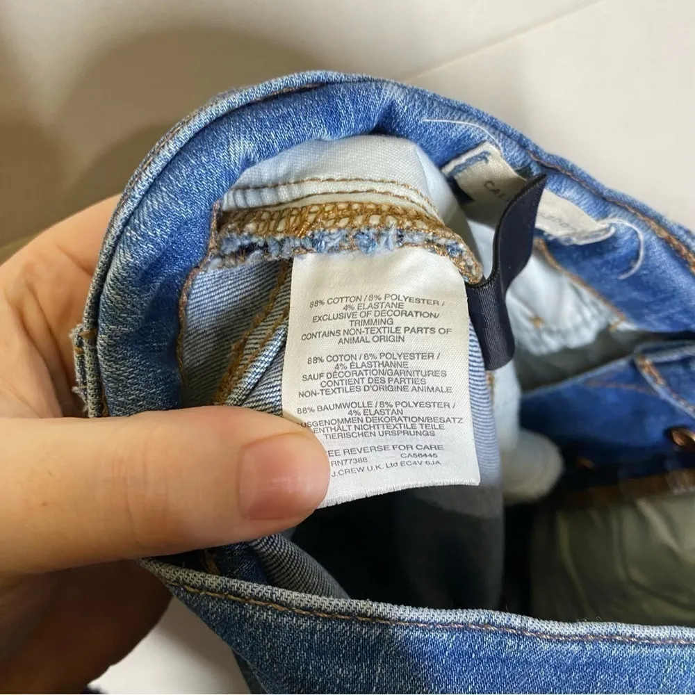 Madewell Cali Demi Boot Jean in Bronson Wash Button Front Edition - Image 12