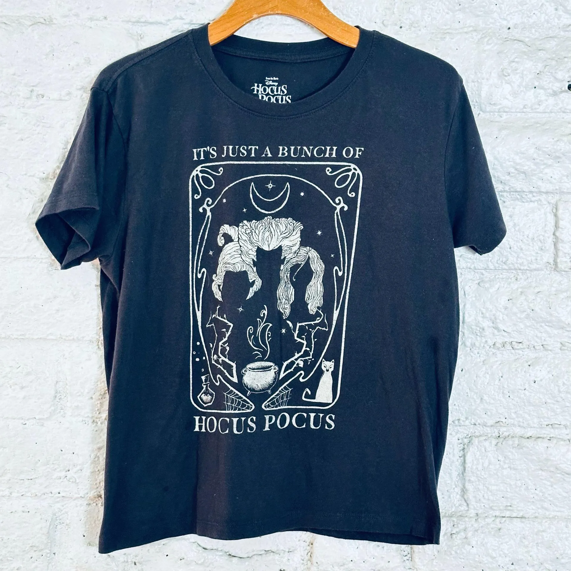 Disney Hocus Pocus Shirt Womens Size L Short Sleeve Gray Dark Halloween - Image 2