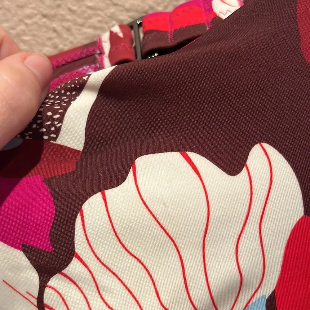 Athleta Square Neck Tankini Swim Top Size 32D or 32DD - Image 7