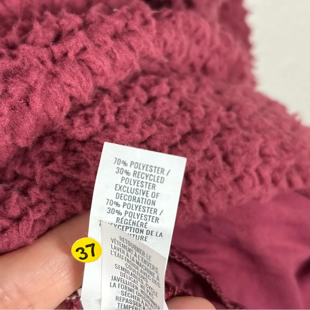 Aerie Pink Sherpa Pullover Size Large Valentines - Image 10