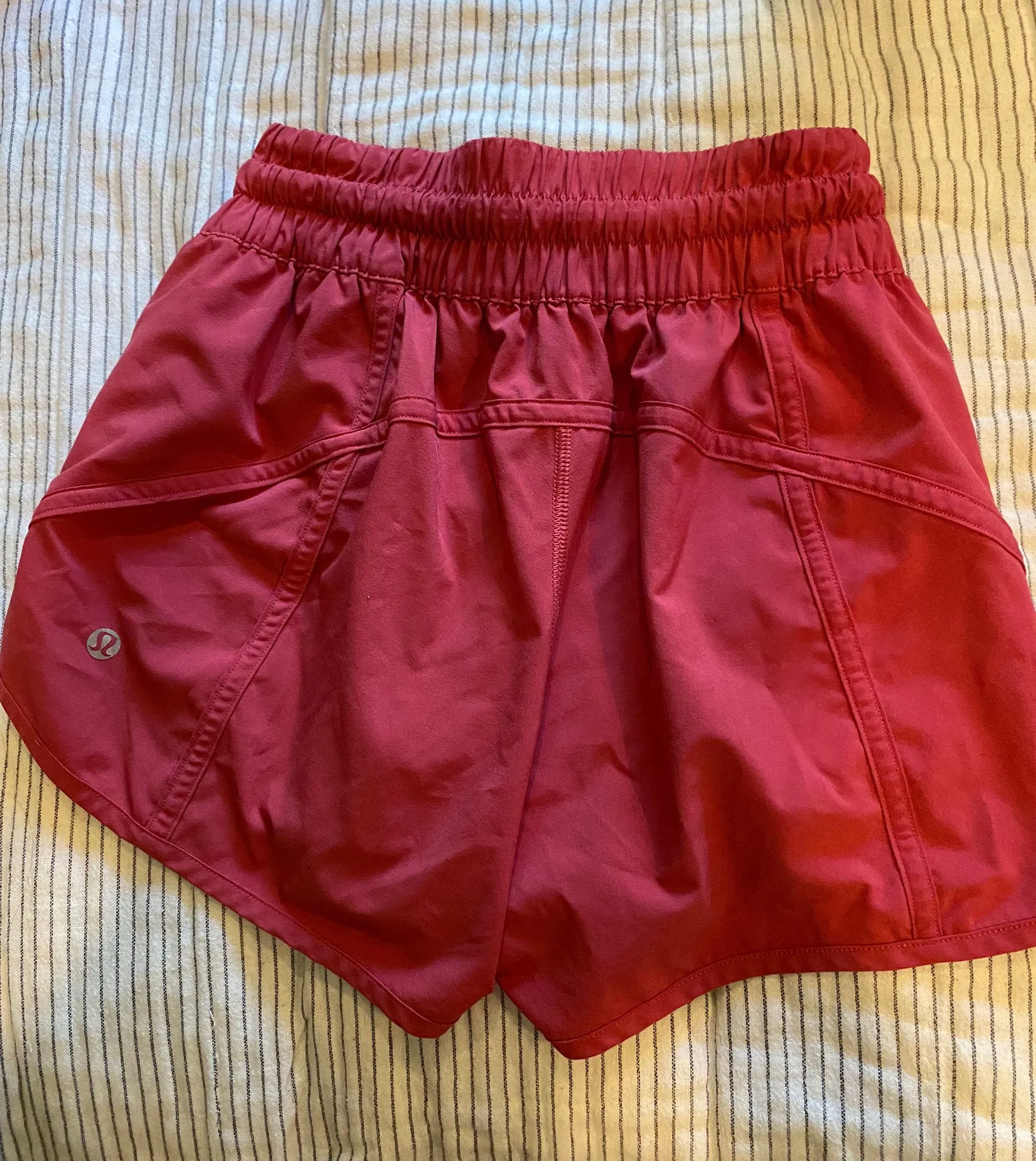 Lululemon Hotty Hot Short 4” - Image 2