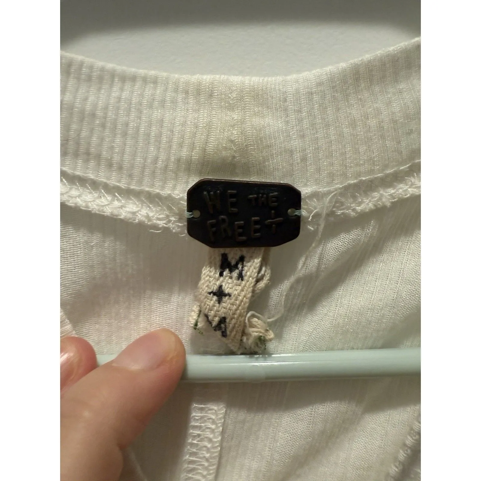 Women’s Free people faye ribbed tank White Basic Blouse size Medium - Image 3