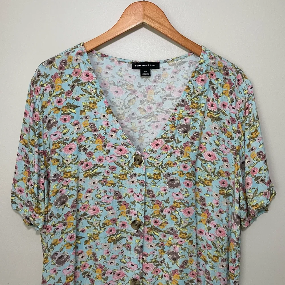 Something Navy Arielle Charnas Floral Top - Image 2