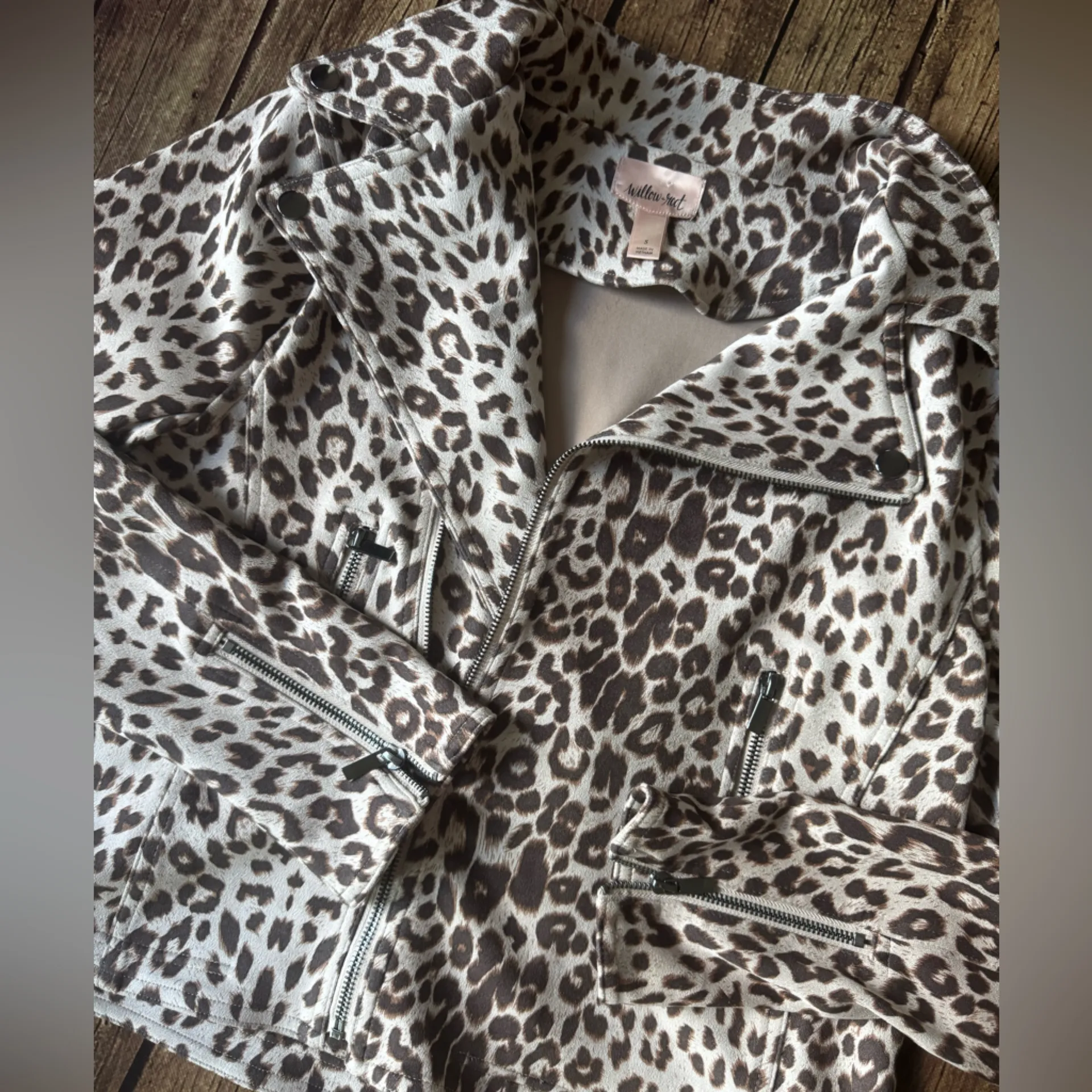 🐆 Willow & Root Leopard Print Moto jacket Womens size small 🐆 Brown - Image 5