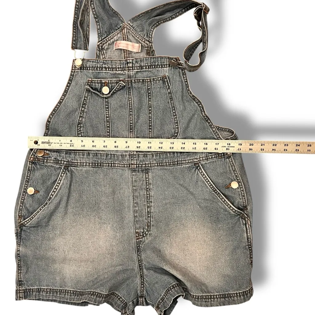 Womens No Boundaries Denim Jeans Carpenters Bib Overalls Shorts Size XLarge - Image 5