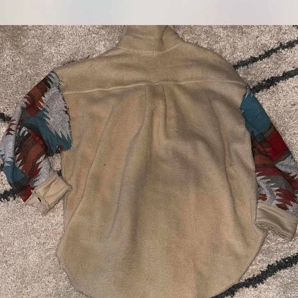 Blue Buttercup Women's Beige and Multicolor Jacket - Image 3