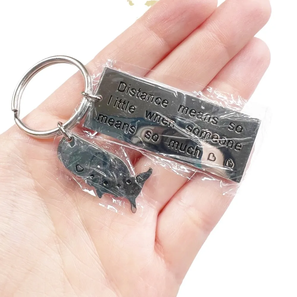 New Silver Tone Long Distance Friendship Relationship Keychain - Image 3