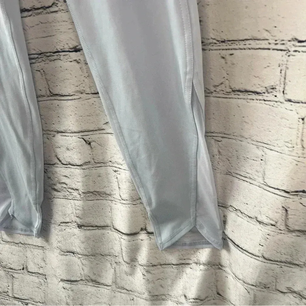 DSG Powder Blue 7/8 Leggings High Waisted With Mesh Detail Size Large‎ - Image 10