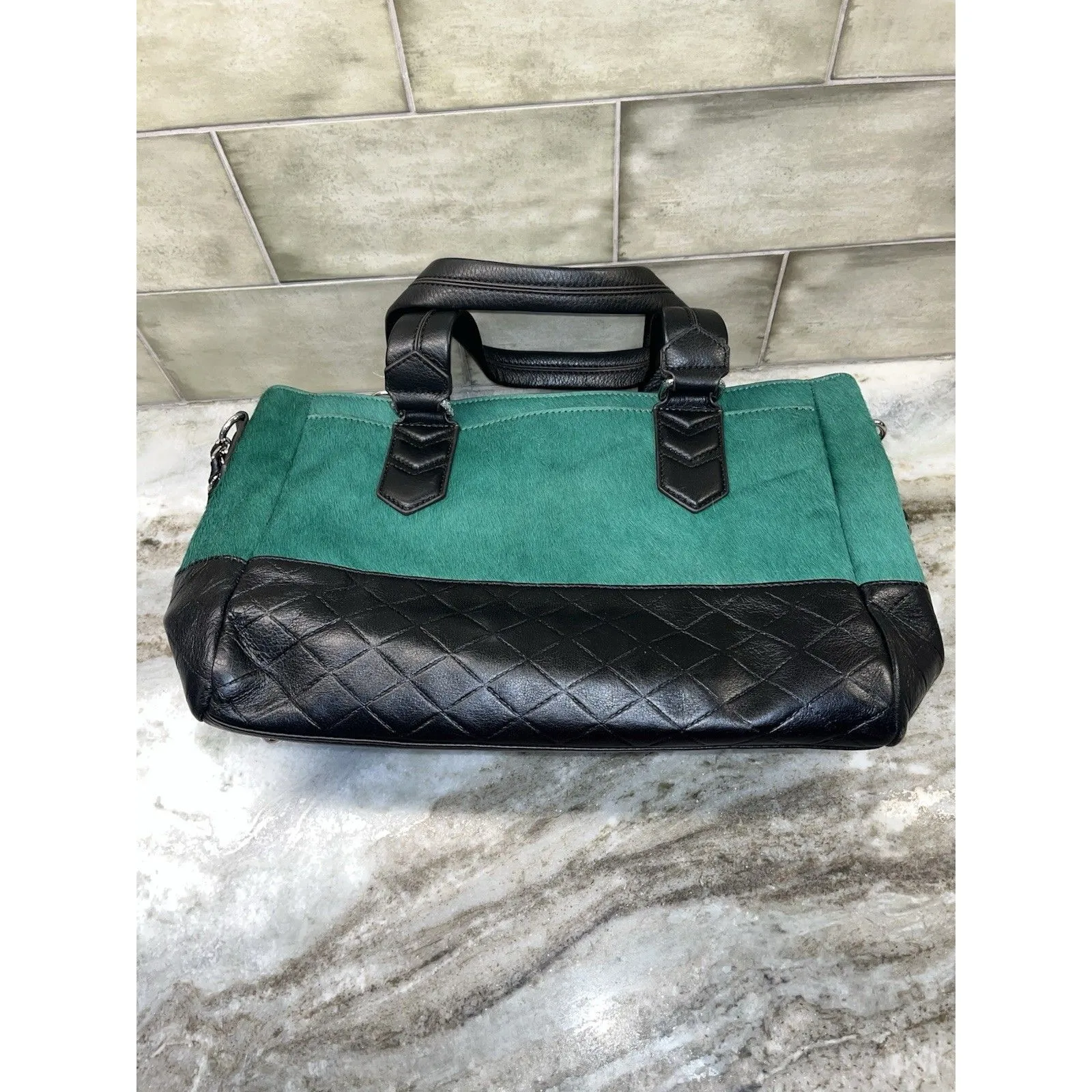 Aimee Kestenberg Emerald Green Calf Hair & Black Leather Crossbody Purse ToteNEW - Image 5