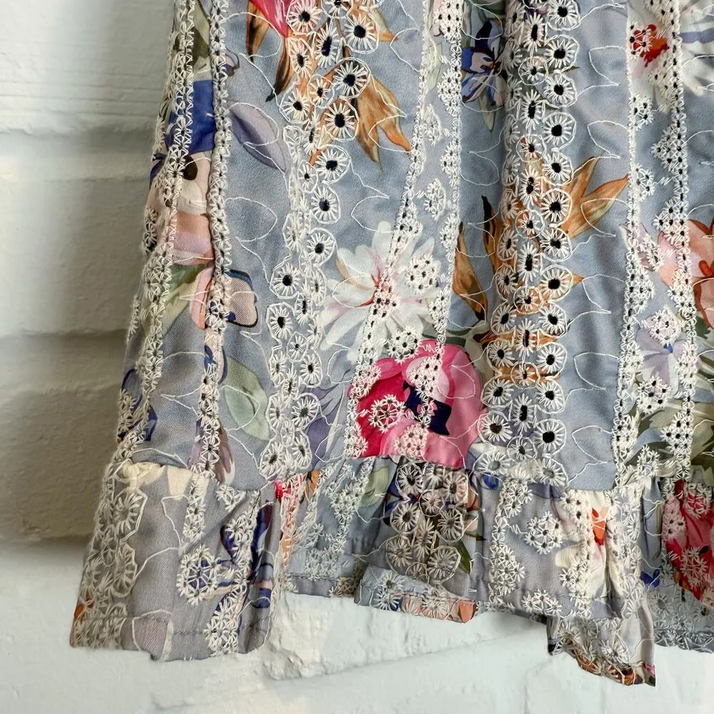 Dance & Marvel Blue Floral Pull-On Shorts Eyelet Lace Ruffle Trim Pockets Small - Image 5