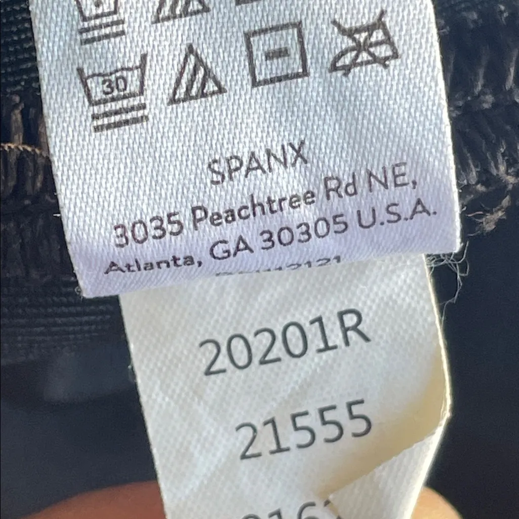 SPANX Mama Maternity Faux Leather High Waisted Leggings
Black Size XS #20201R - Image 8