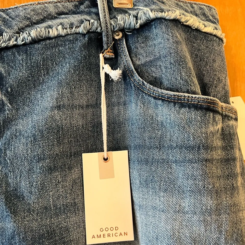 Good American Bombshell Short Denim Blue Jean Shorts Shadow Pockets Plus Size 24 - Image 5