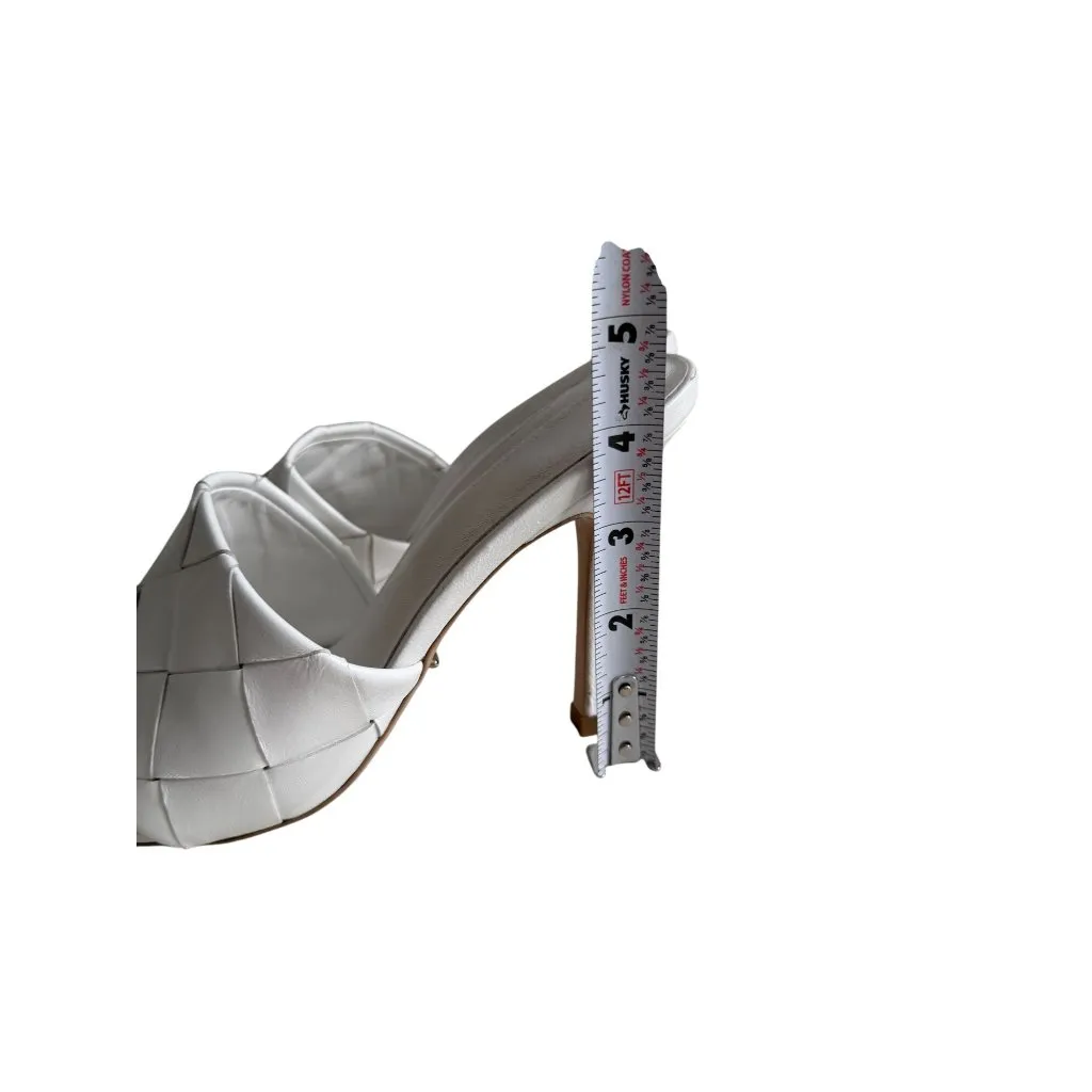 TONY BIANCO White Leather Woven Sandals Heels Size 7.5 - Image 7