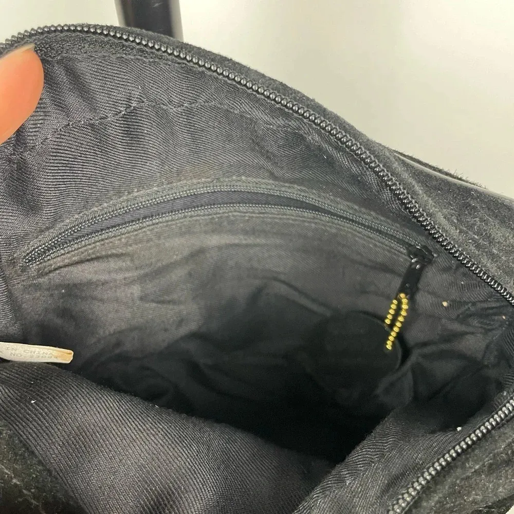 Black Quilted Faux Leather Camera‎ Bag with Golden Chain and Faux Leather Strap - Image 4