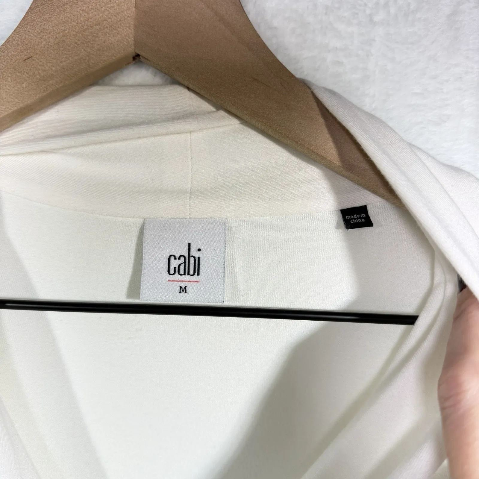 Cabi Long Sleeve Wrap Top White Women's size XS Business Casual - Image 3