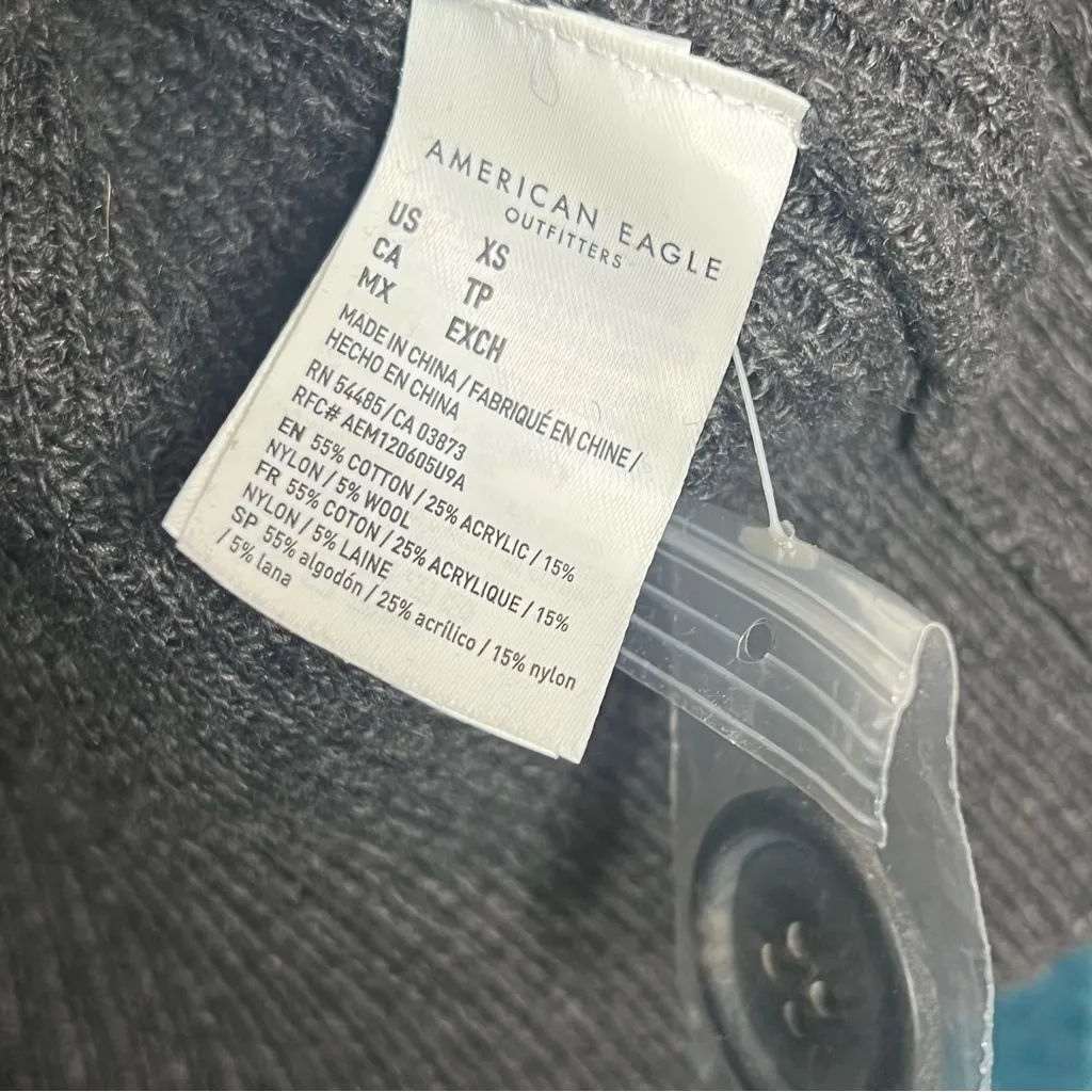 American Eagle NEW Grandpa Boyfriend Cardigan Sweater Gray Oversized Casual M - Image 6