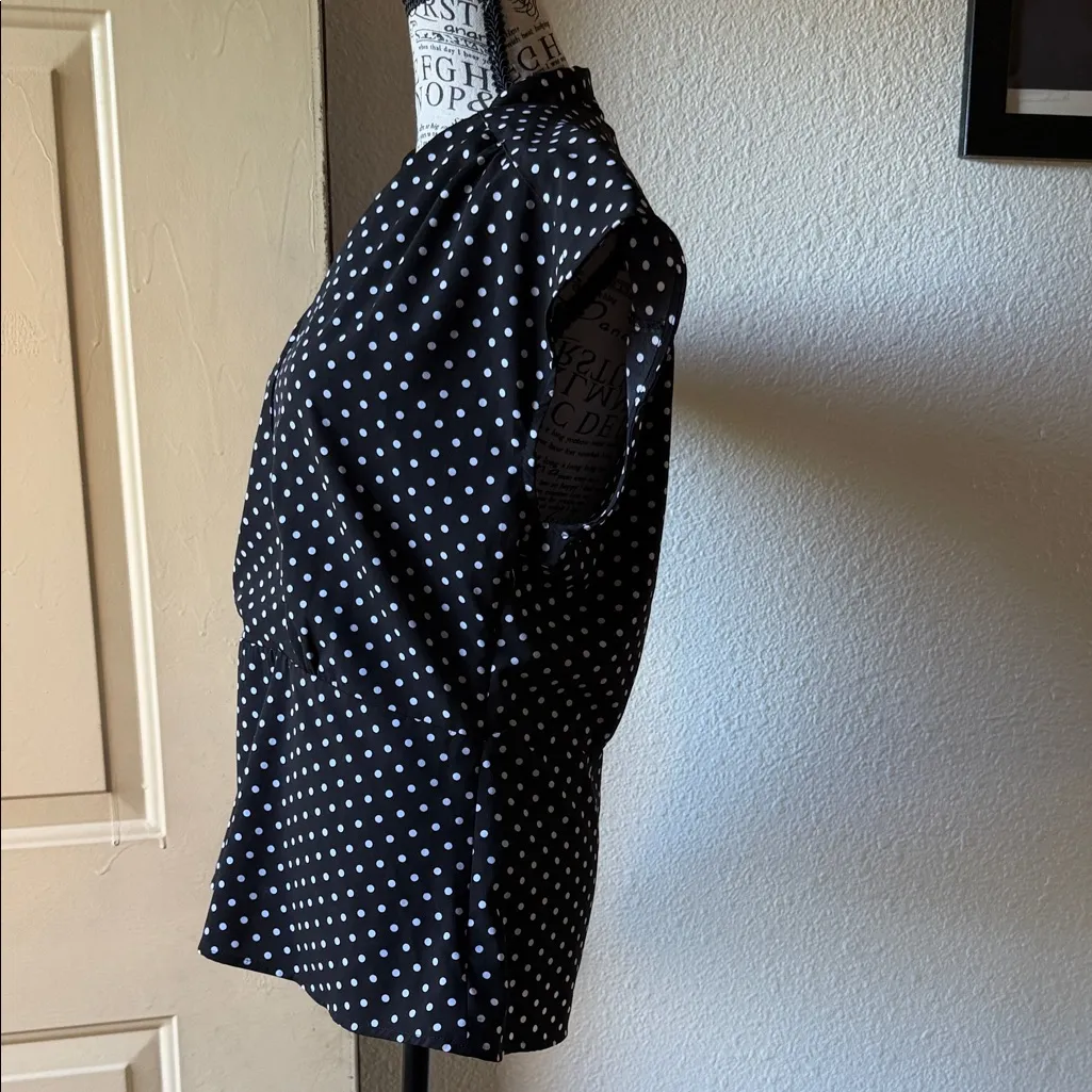 Unique Spectrum Polka Dot Blouse in Black and White - Image 3