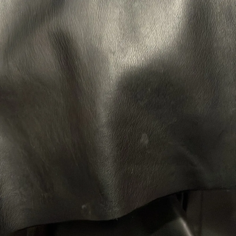 💙💖 Meshki Zarsa Wide Leg Mid Rise Faux Leather Black PU Pant - Image 6