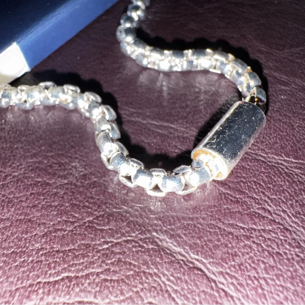 Claire's Shiny Silver Bracelet - Image 5