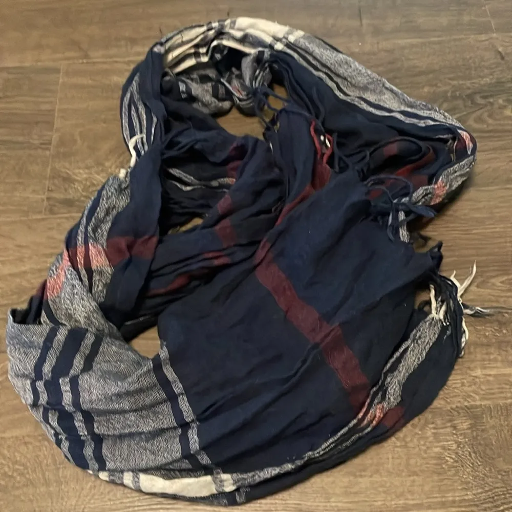 Vintage Abercrombie & Fitch Silk & Wool Navy Blue Maroon White Scarf One Size - Image 7