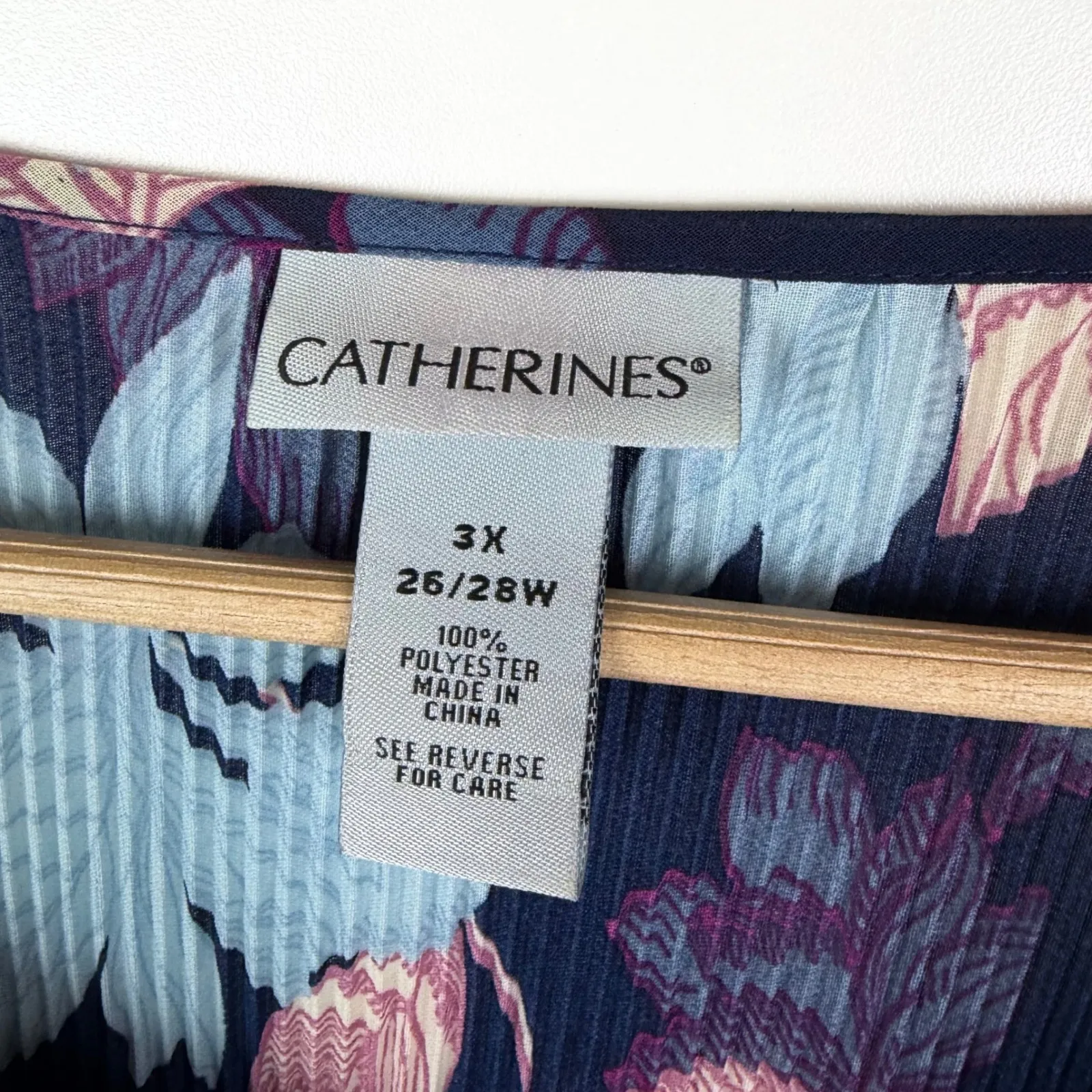 Catherines Floral Beaded Tunic Top Size 3X Multicolor Pleated Lightweight Flowy - Image 5