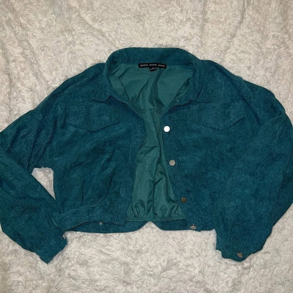 Hyfve Green / Blue Cropped Ribbed Shacket / Shirt / Jacket size Large - Image 2