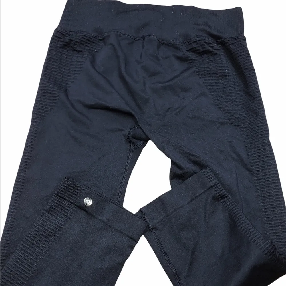 Brooks Pure Project Small black athletic leggings - Image 2