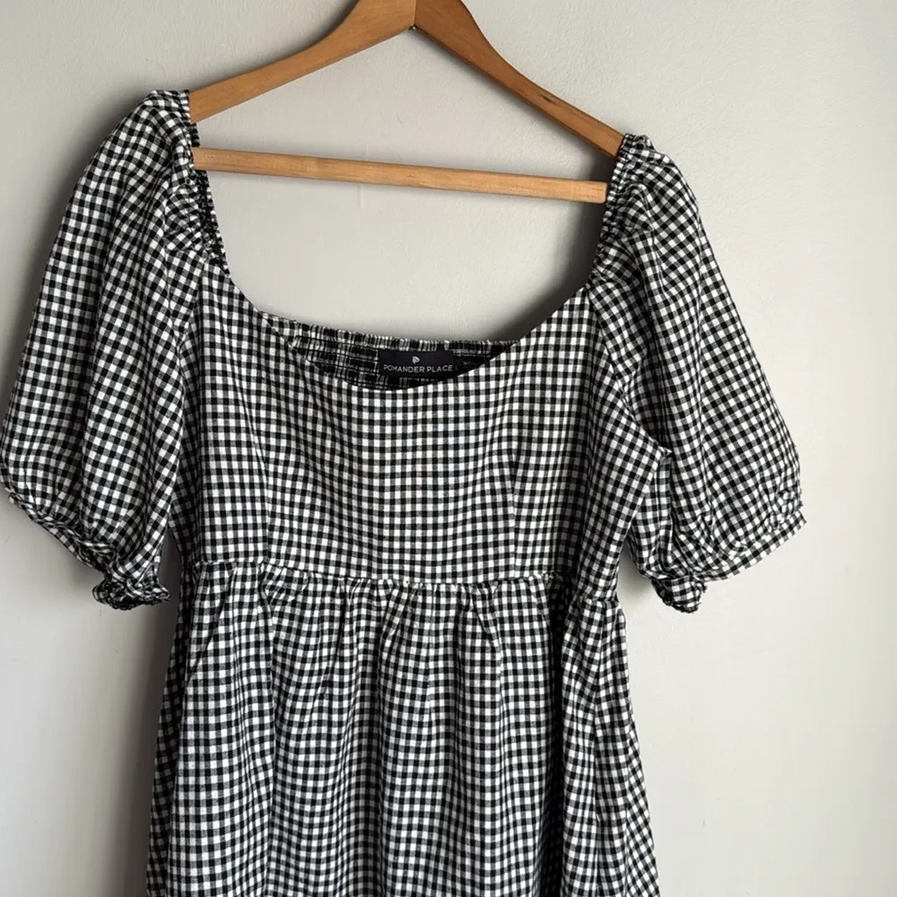 NEW Tuckernuck Pomander Place Beachwood Gingham Abigail
Mini Dress Large - Image 5