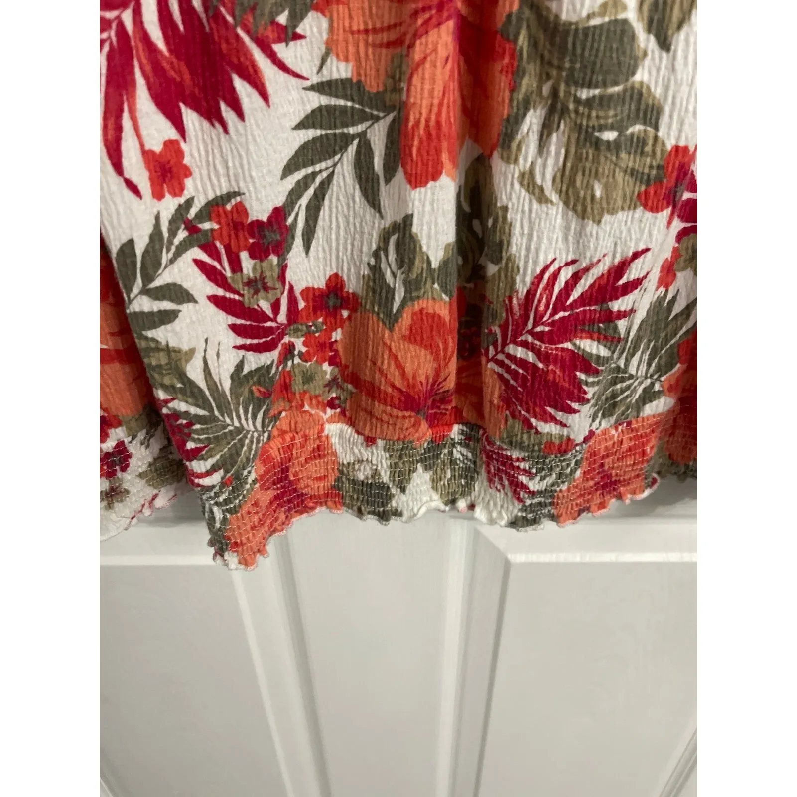 French Laundry Top Size 18/20 - Image 3