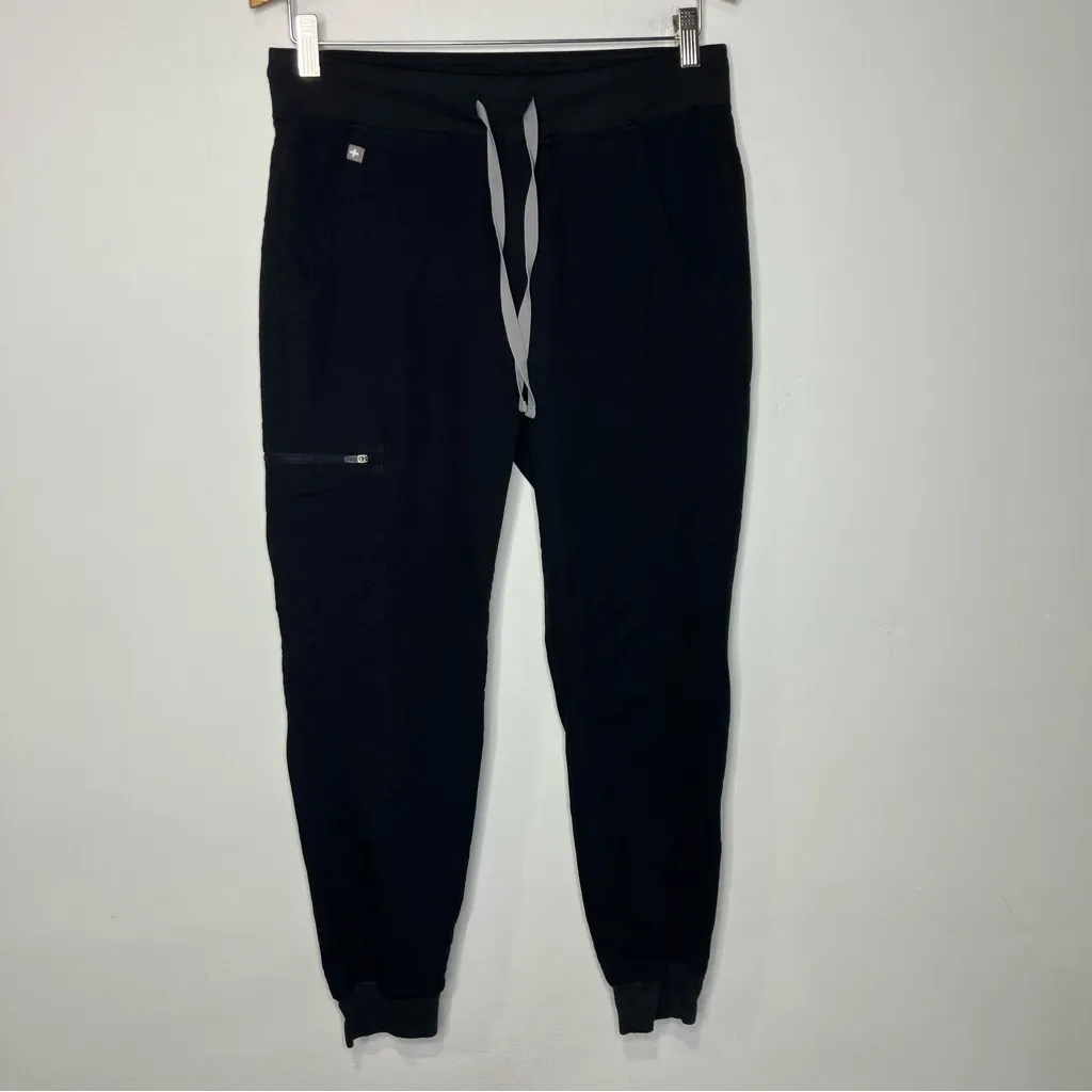 Figs Zamora jogger scrub pants black technical collection‎ women’s size small - Image 4