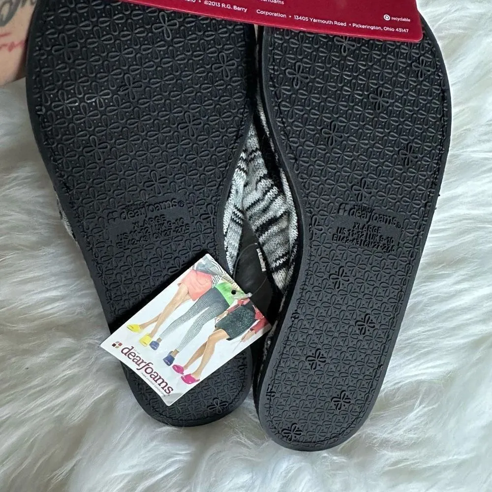 DearFoams black/white slippers , multi-density cushioning system, slip resistant - Image 4