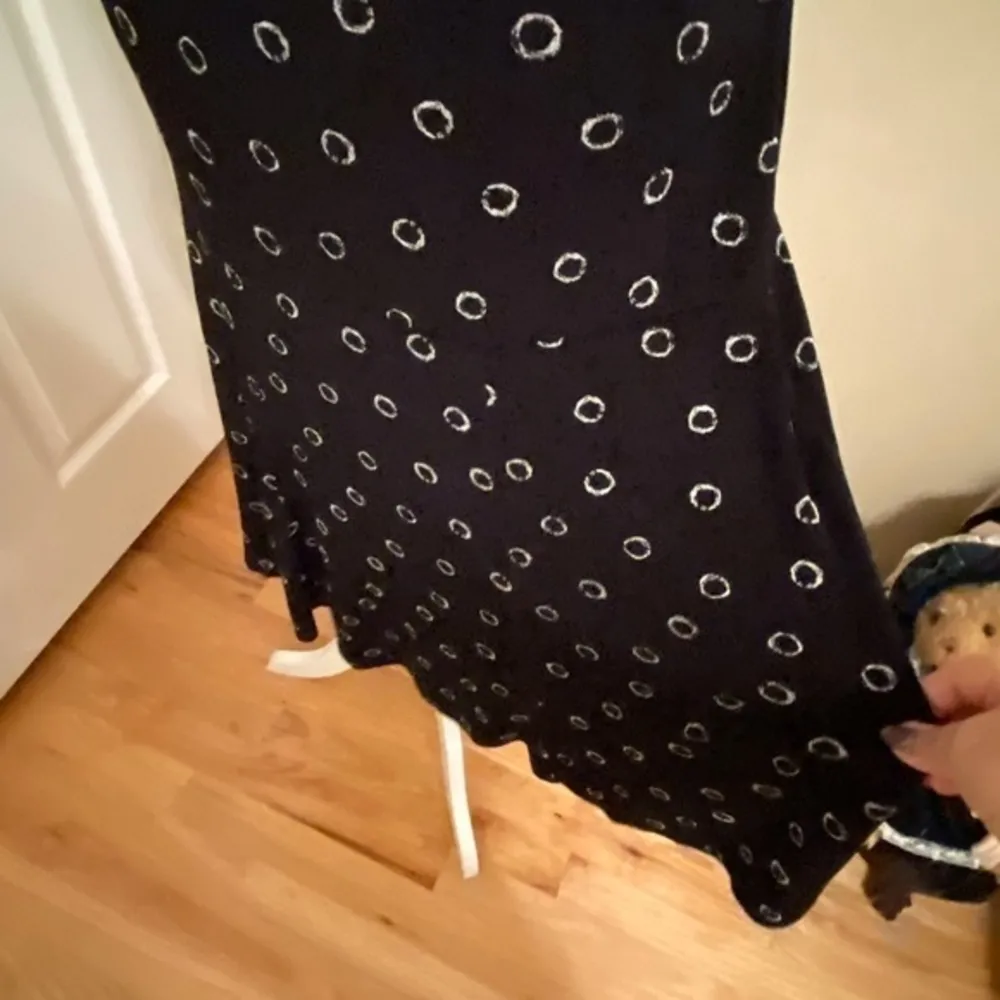 Chico Travelers black white circle print midi dress Size 1 equivalent to size 8 - Image 4