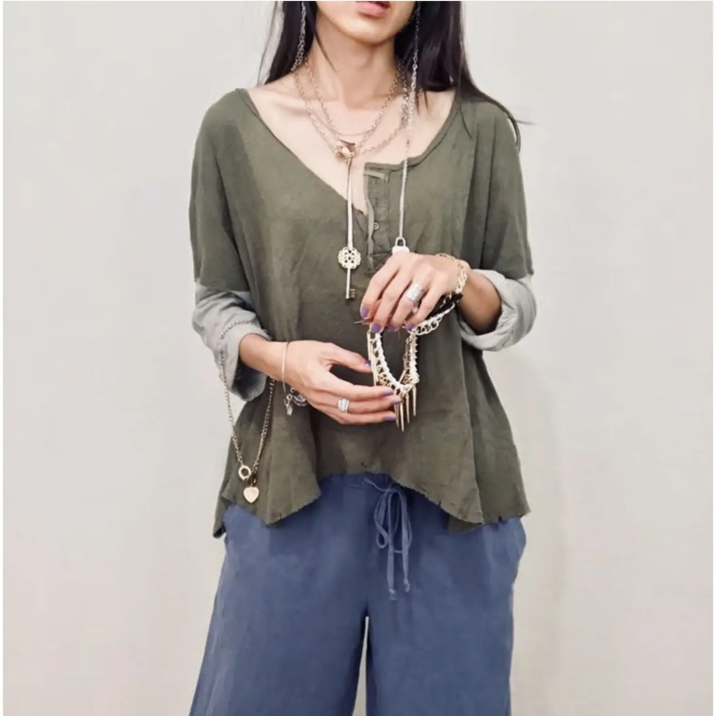 Free People Henley Top Women XS Green Oversized Crop Distress Linen Blend Grunge - Image 2