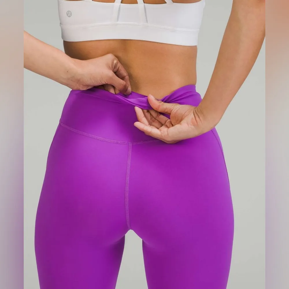 Lululemon  Base Pace High-Rise Running Tight 23” - Image 4