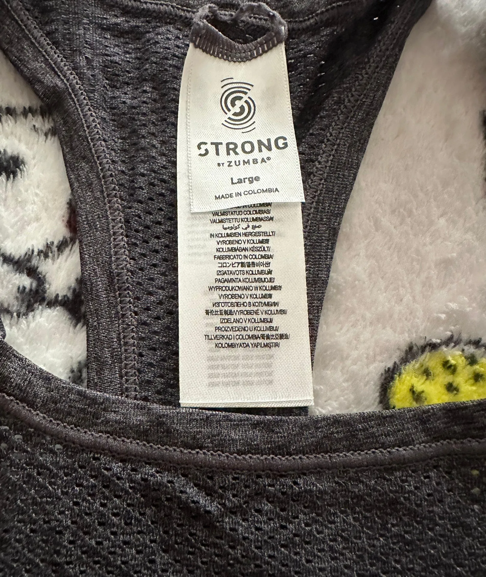 STRONG By  Seamless Tank Top Mesh Gray Large 😍 - Image 6