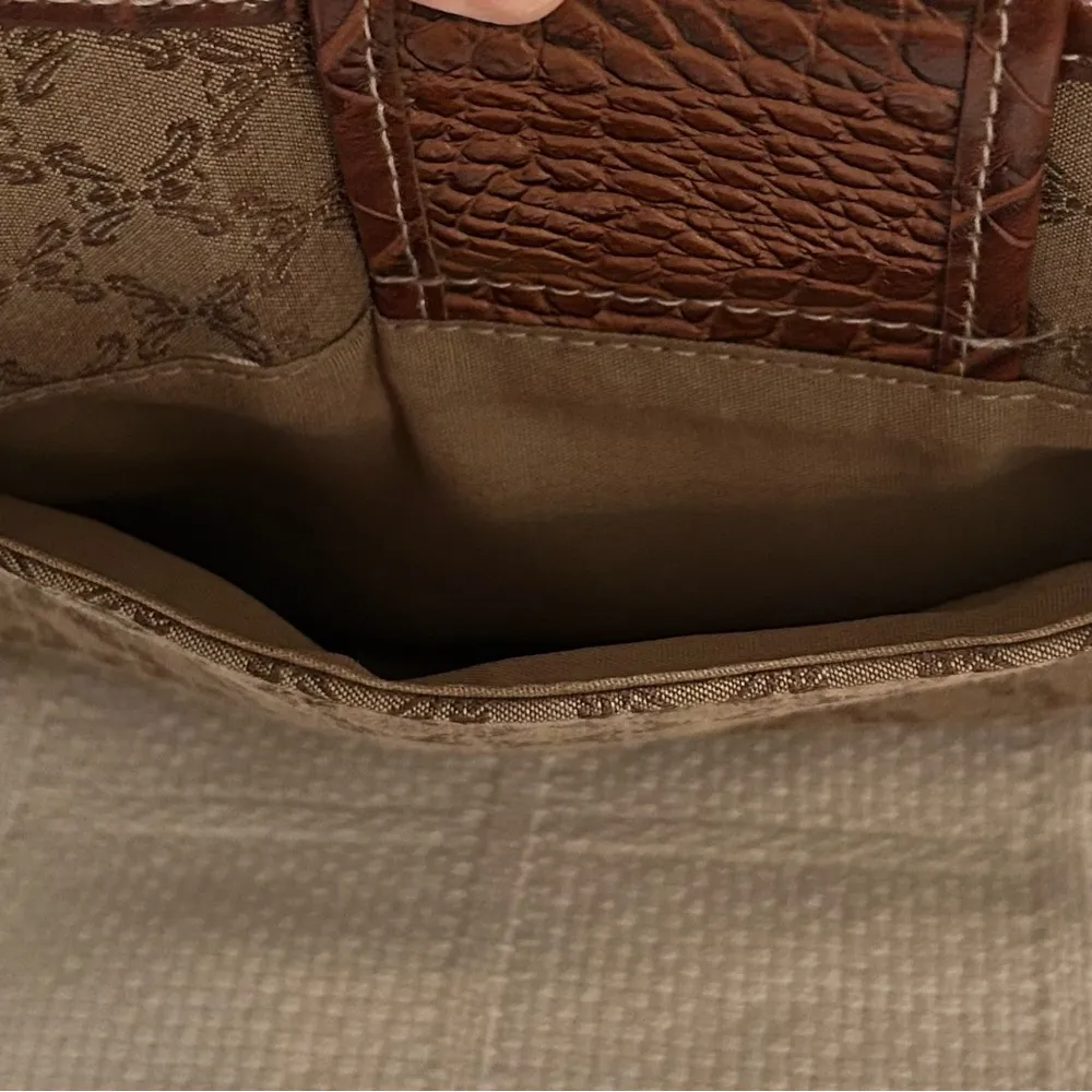 Rosetti  purse with matching keychain - Image 8