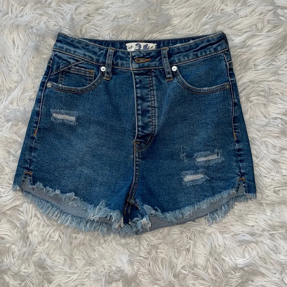 Crvy free people denim shorts - Image 2