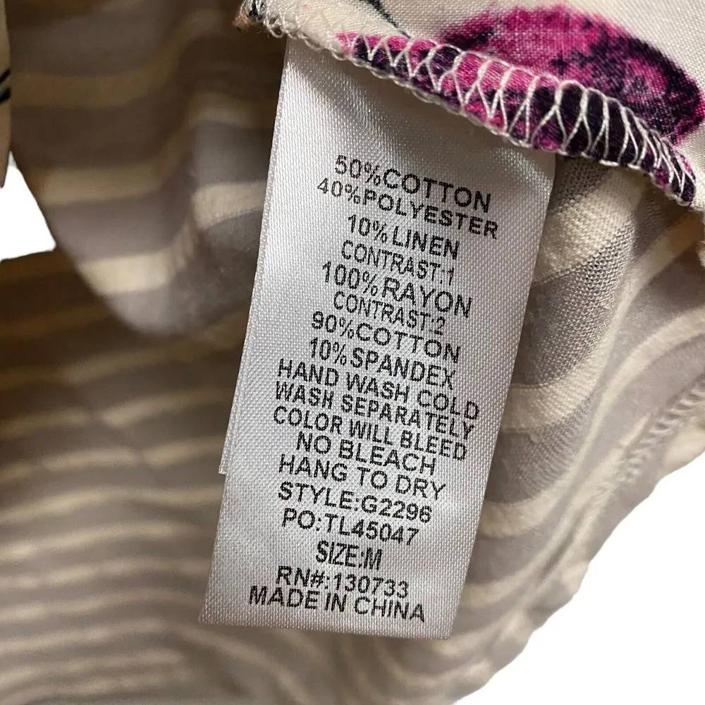 Umgee Mixed Fabric Print V-Neck Stripe & Floral Print Top Medium Boat Hem Knit - Image 7