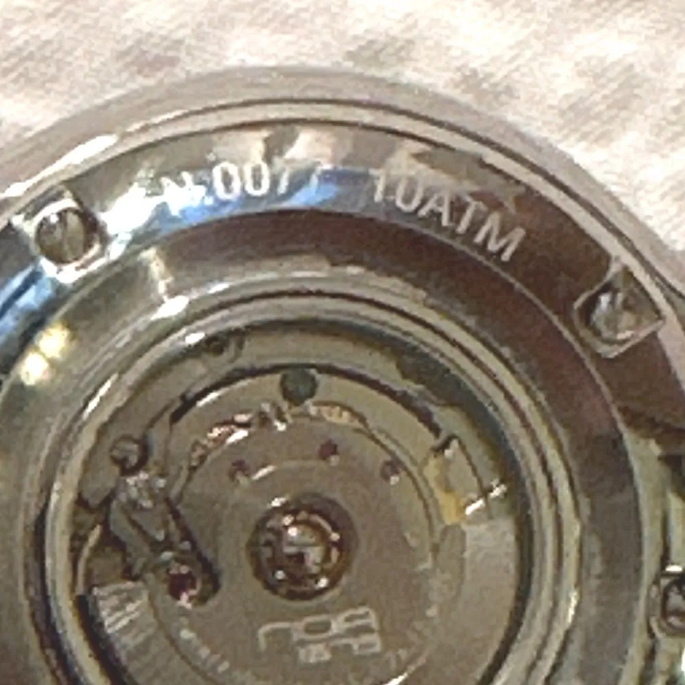 Noa automatic watch pink pearl face with diamond numbers - Image 4