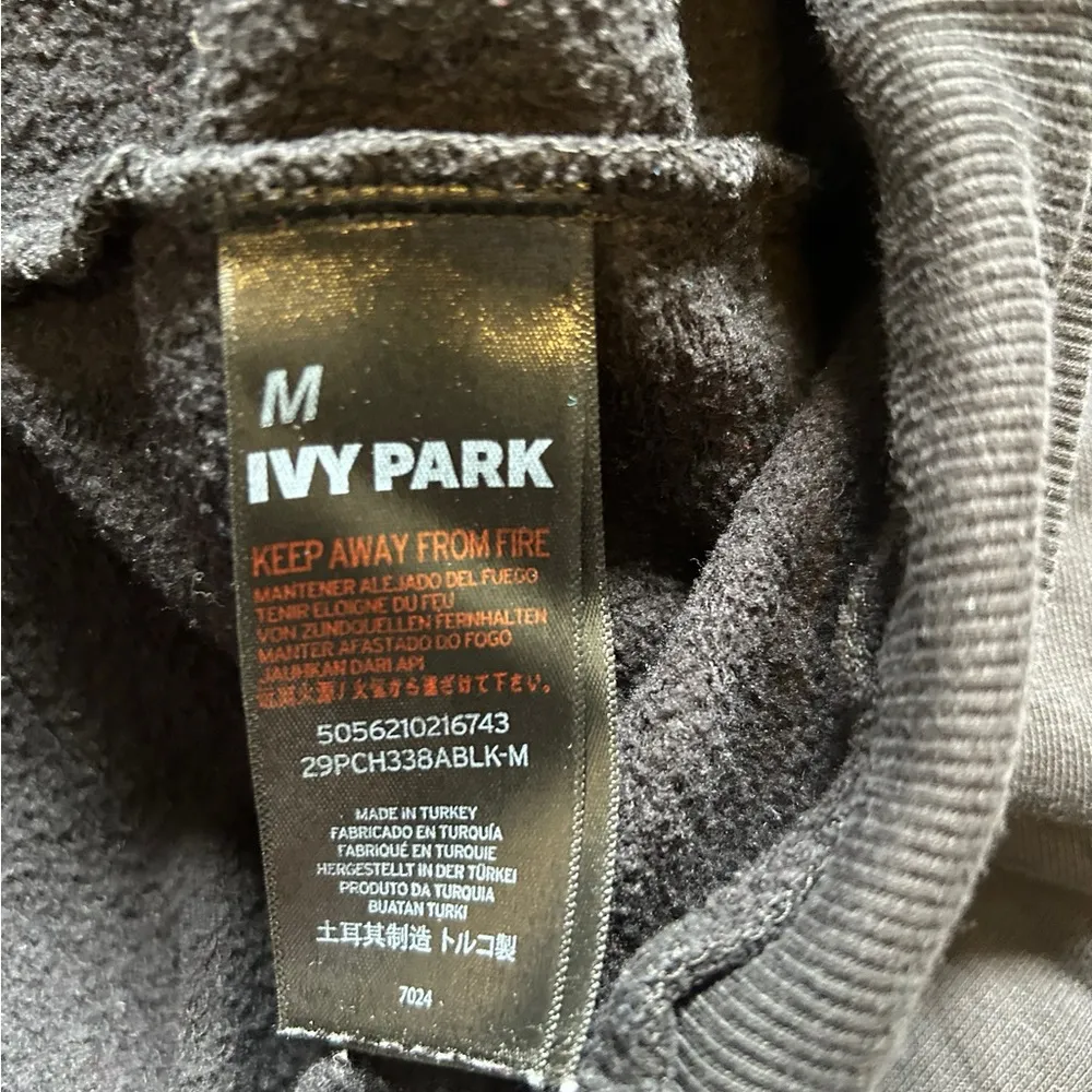 IVY PARK black Layer Logo 
Hoodie sweatshirt size medium - Image 4