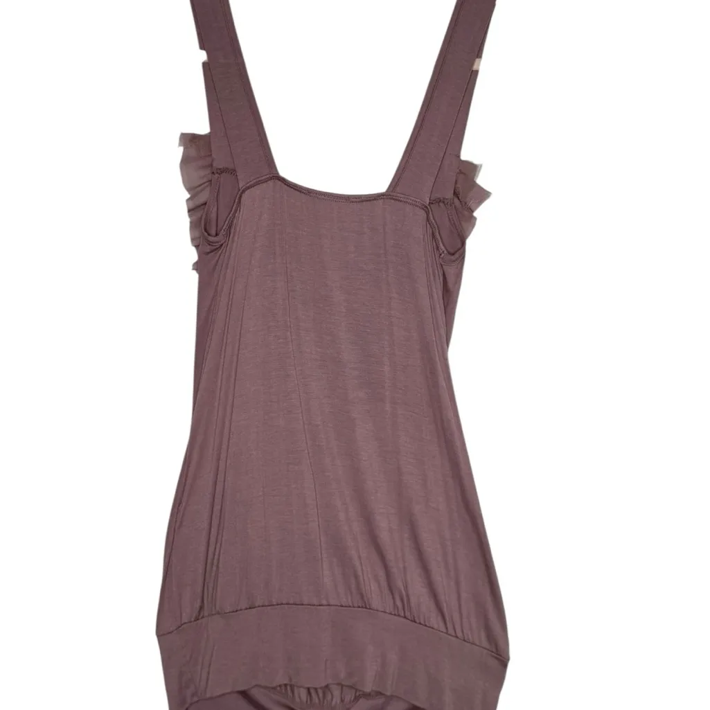 Pretty Good  Lavender Sleeveless Ruffle Tank Top Size Small - Image 3