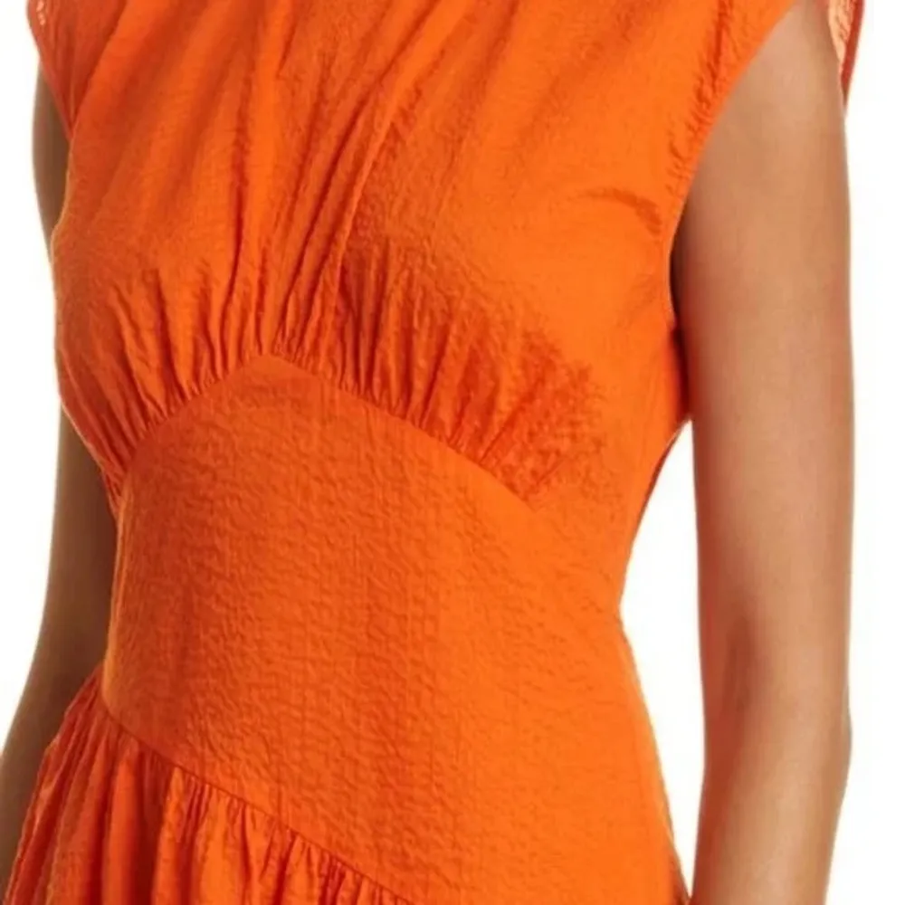 NWT FRAME Asymmetric Tiered Seersucker Midi-Dress - Image 4
