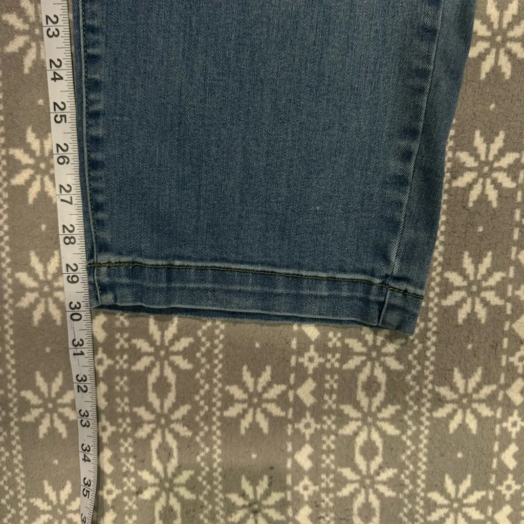 Lane Bryant Curvy Fit High-Rise Straight Jean - Light Wash Size 24‎ - Image 11