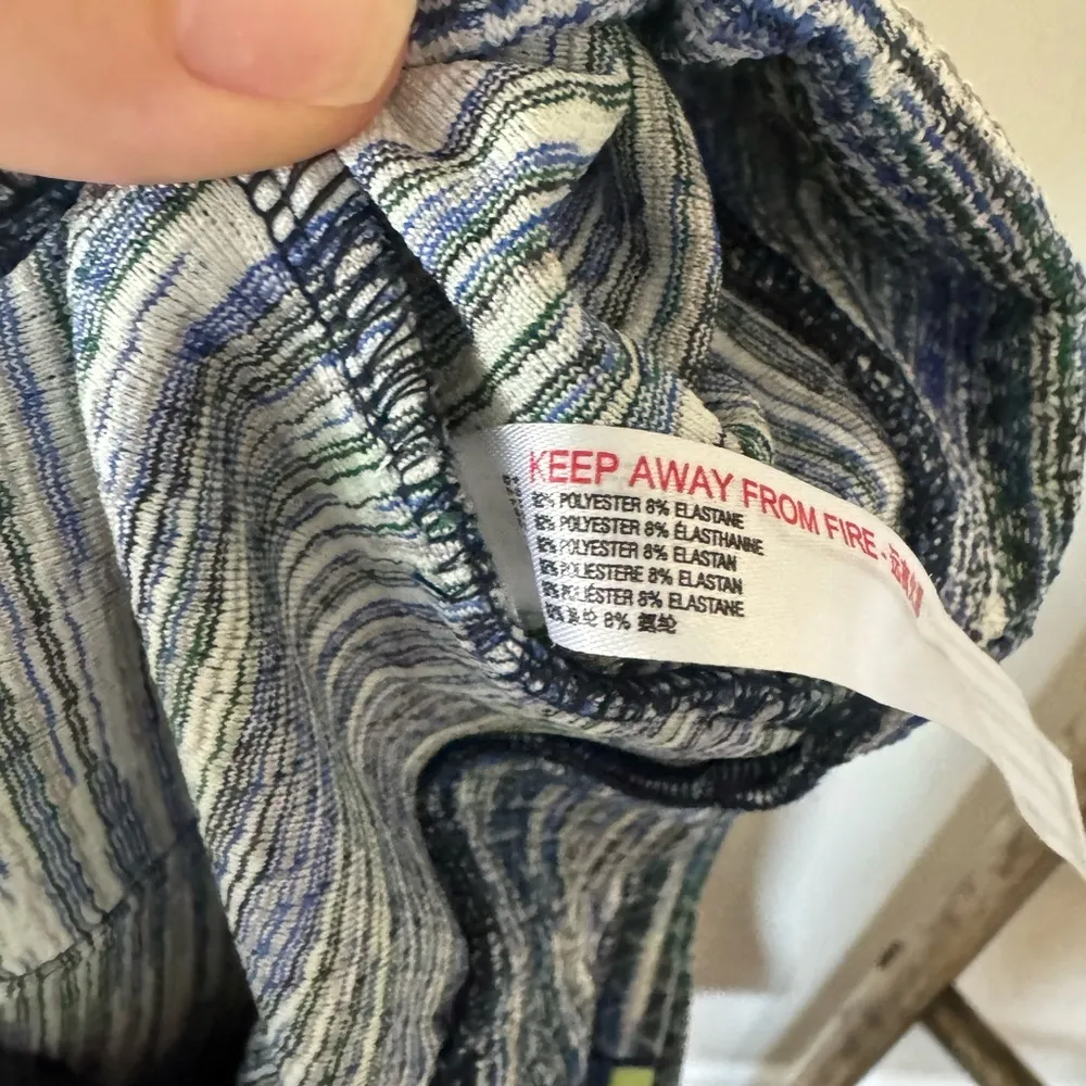 Movement NWT On It Flare Leggings Size Small - Image 5