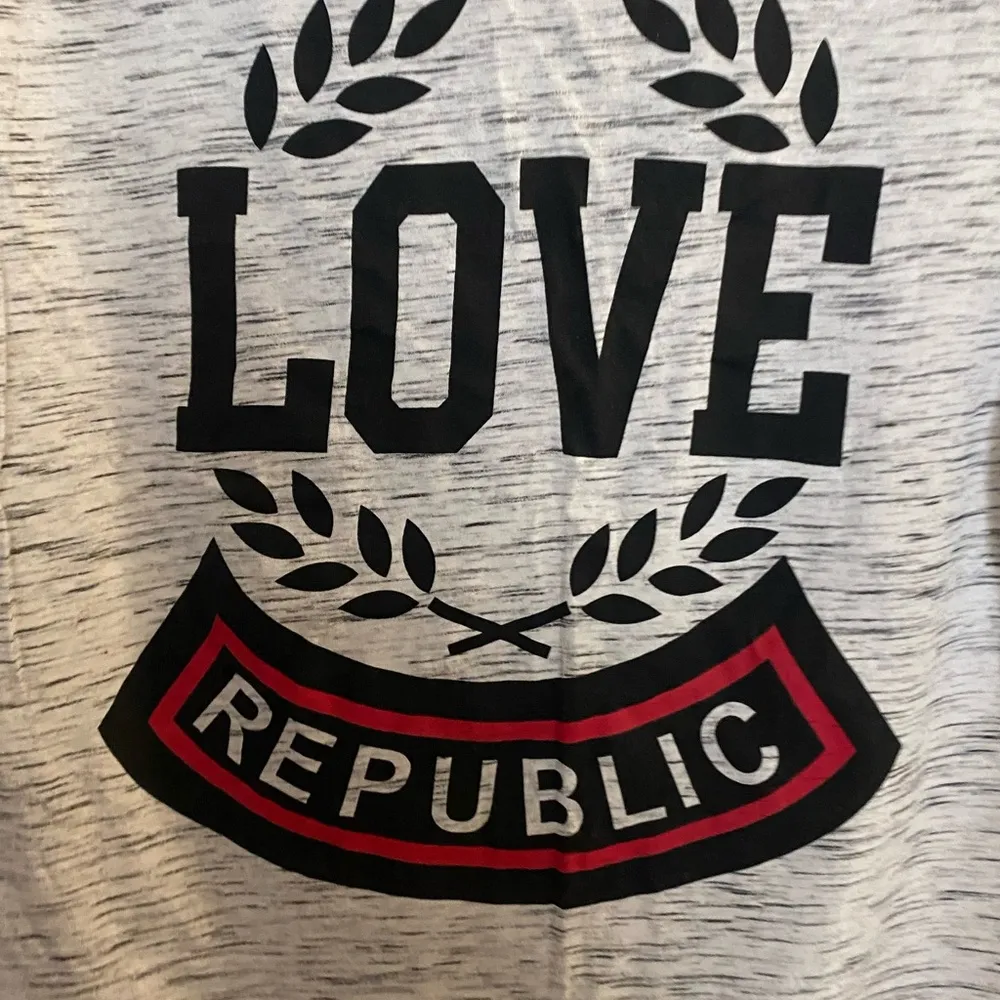On Fire Love Republic Womens Hooded Hoodie Shirt L Large Short Sleeve Gray White - Image 7