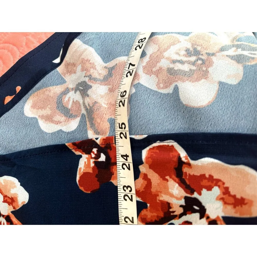Boutique Lovely floral printed top - Image 8